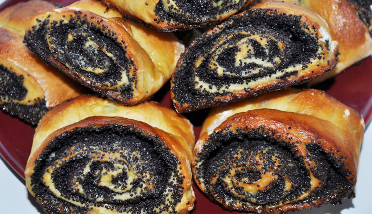 Печь булочки с маком. Тесто для булочек с маком. Маковая начинка для булочек. Печь булочки с маком. Печь булочки с маком.