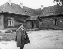 Иван Мележ